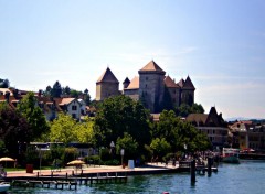  Constructions et architecture au bord du lac d'Annecy