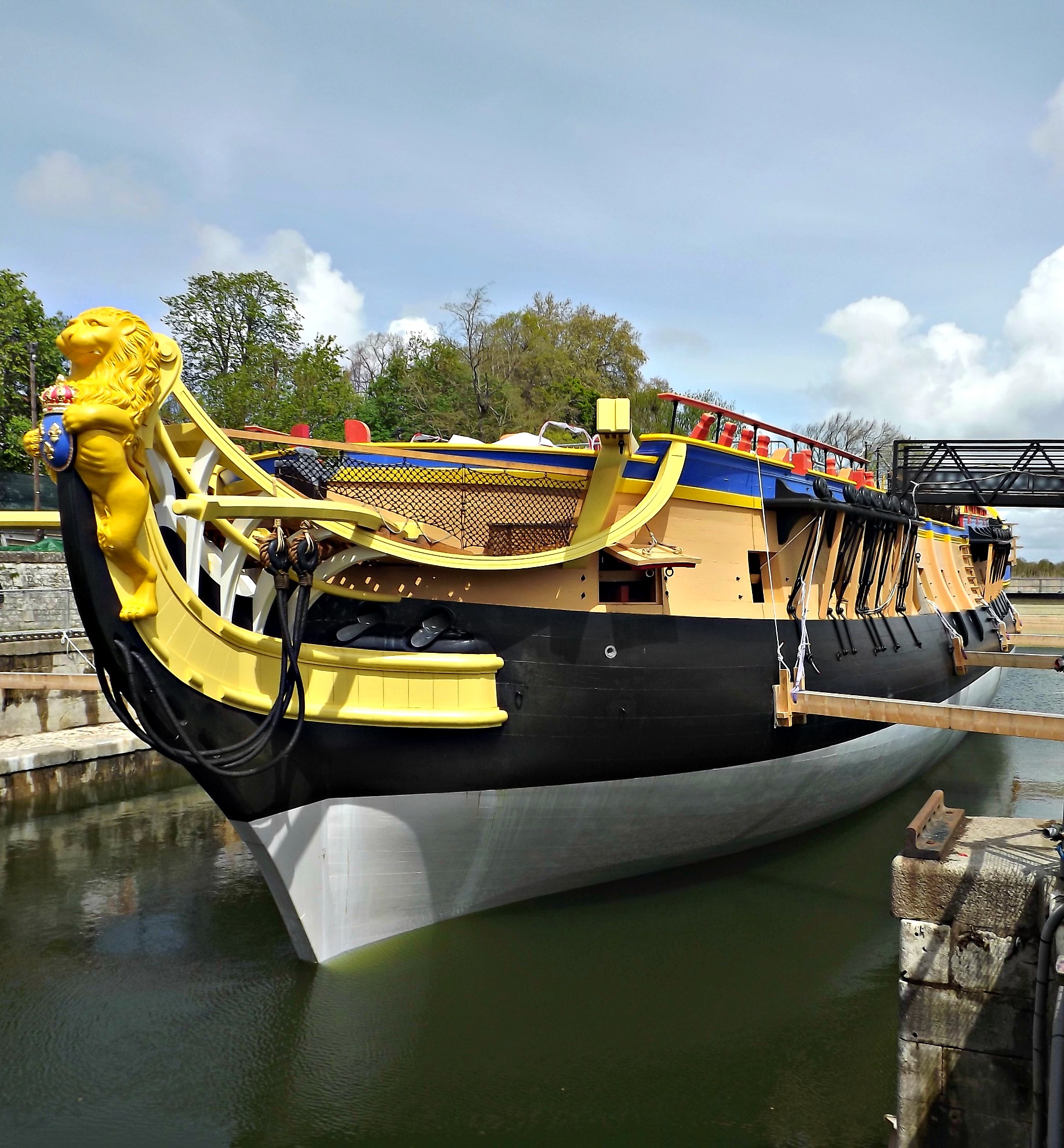 Fonds d'cran Bateaux Voiliers  l' hermione: fregatte en construction (rochefort)