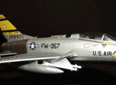  Avions F-100D super sabre USA