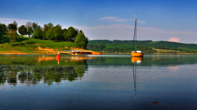 Fonds d'cran Nature Eau Calme sur l'eau.