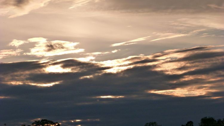 Fonds d'cran Nature Ciel - Nuages Les nuages