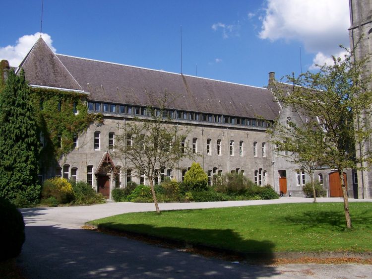 Fonds d'cran Constructions et architecture Edifices Religieux abbaye de Maredsous Belgique