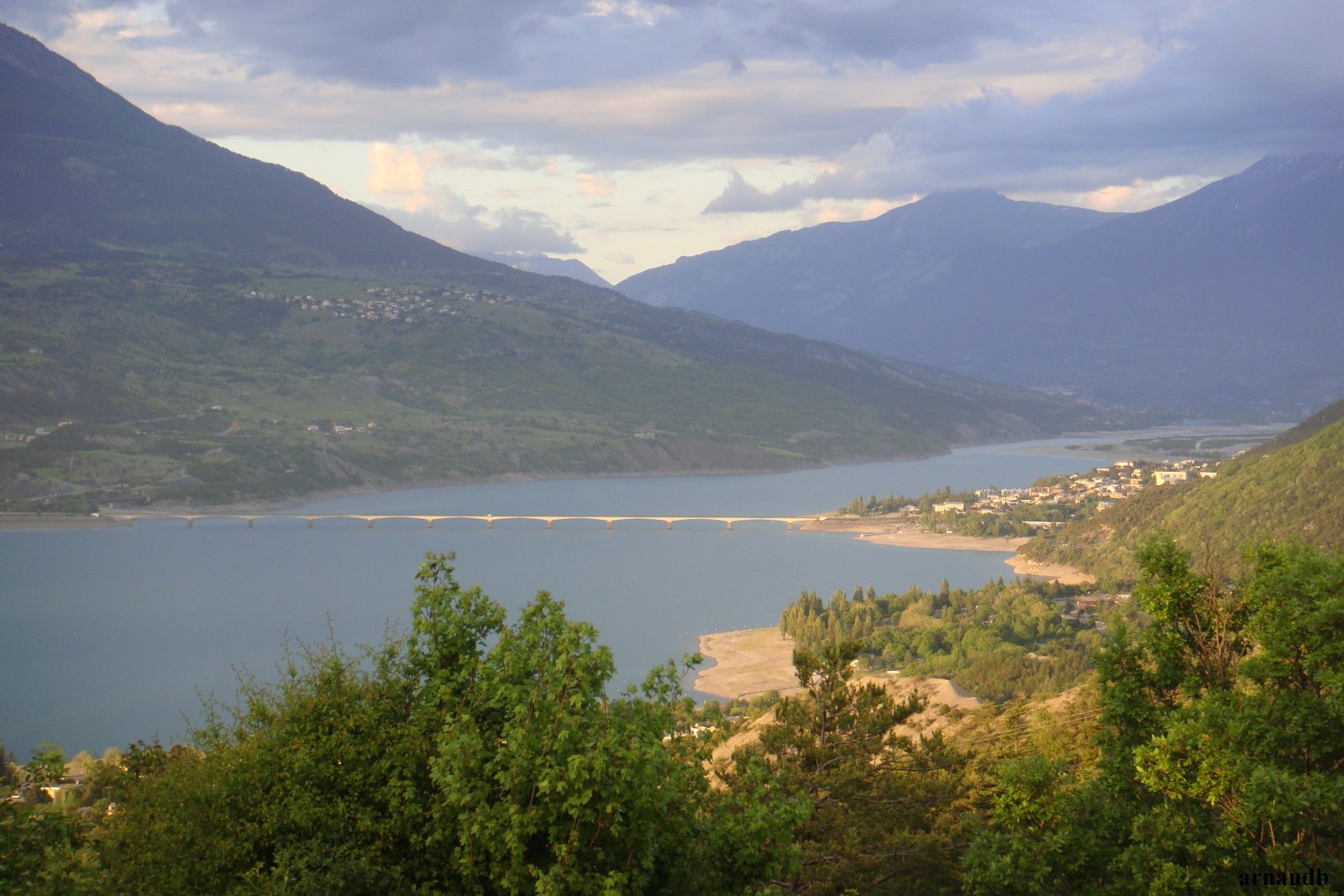 Fonds d'cran Nature Lacs - Etangs un tour autour du lac