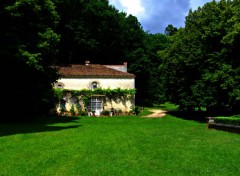  Constructions and architecture annexe du chateau de puyguilhem (dordogne)