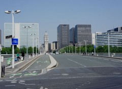  Constructions and architecture Pont Charle de Gaulle  Paris   (photo prise en mai 2012)