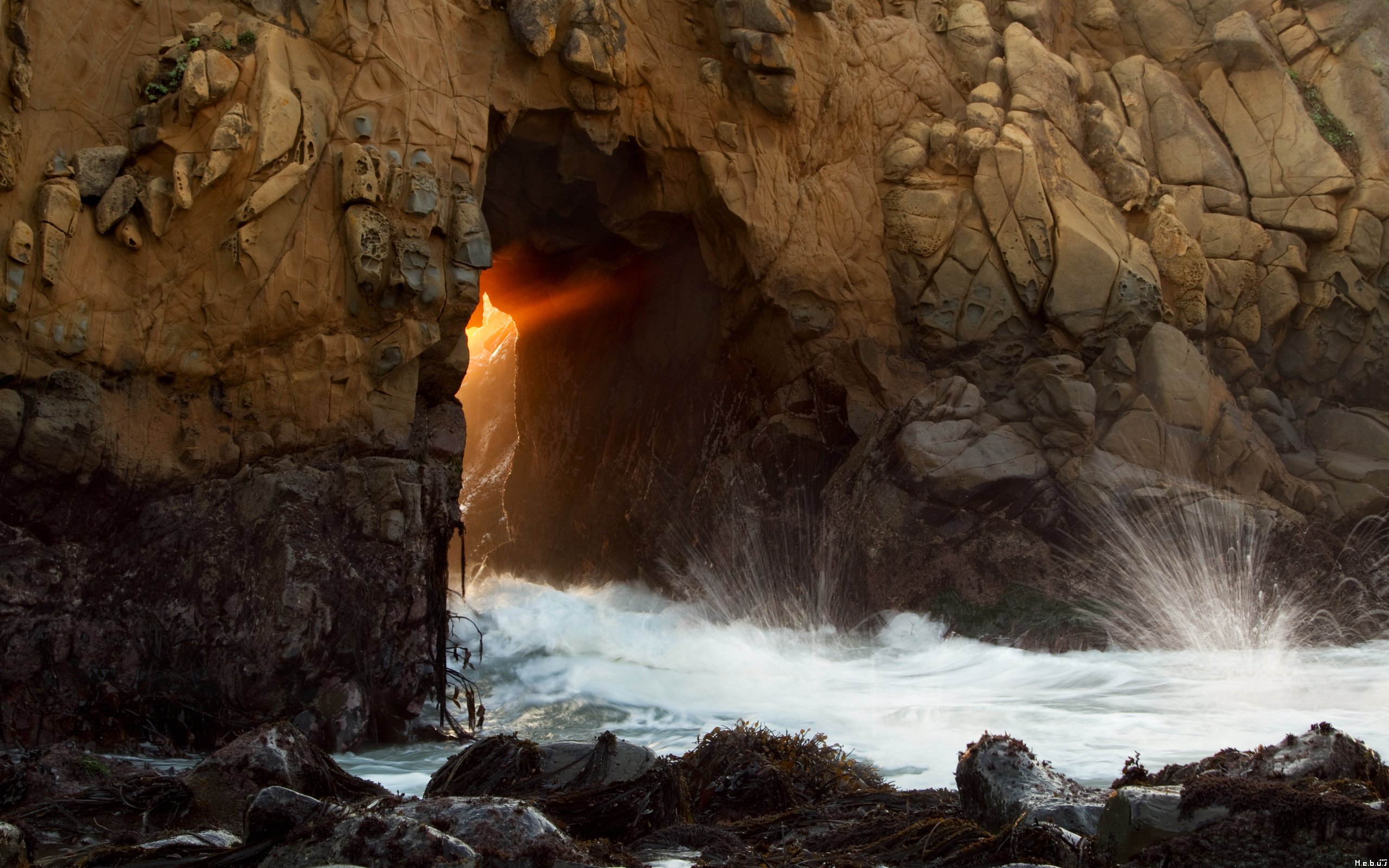 Fonds d'cran Nature Cavernes - Grottes 