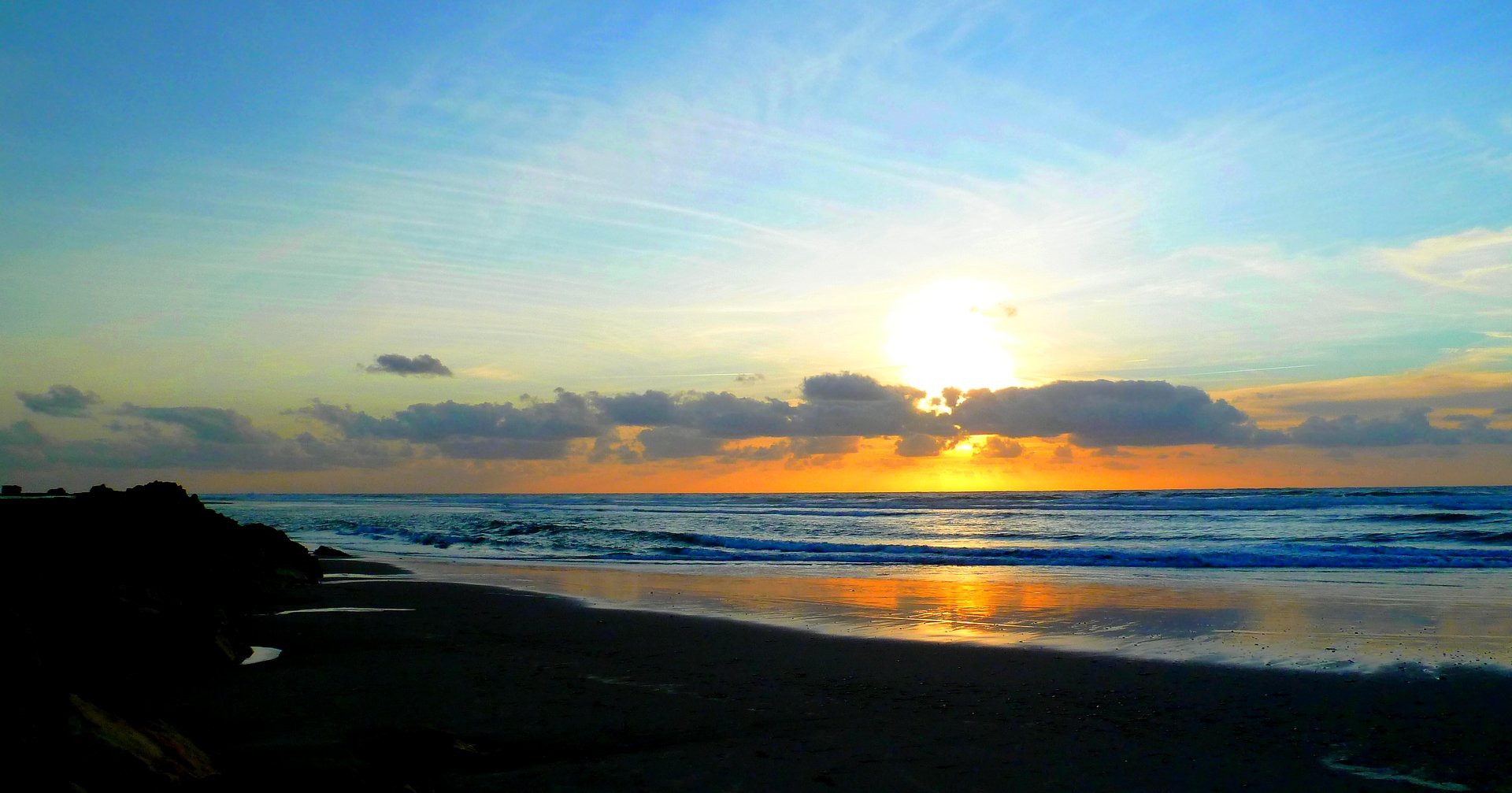 Fonds d'cran Nature Mers - Ocans - Plages Couch de soleil 4