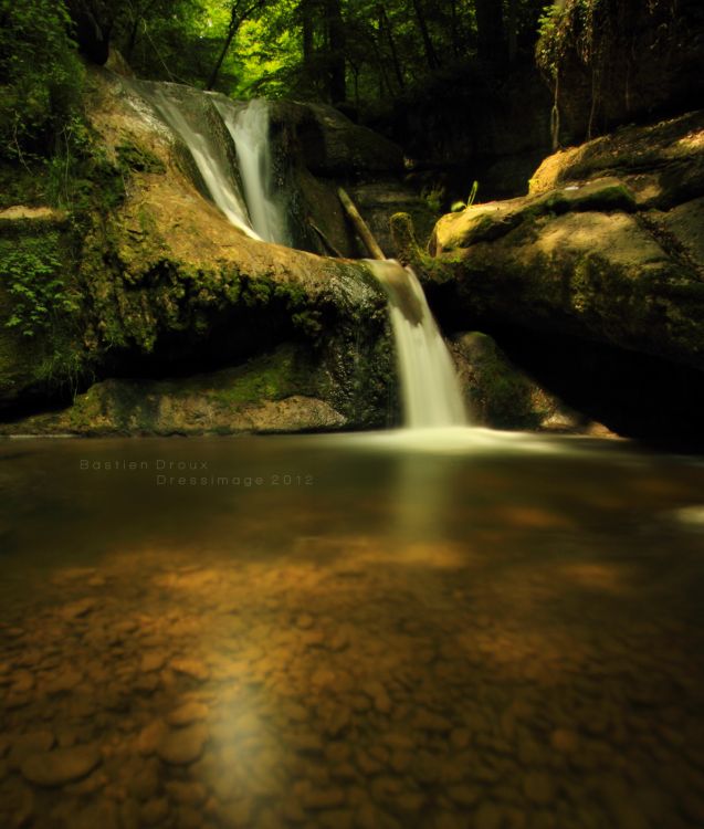 Fonds d'cran Nature Cascades - Chutes Gorges de Douanne