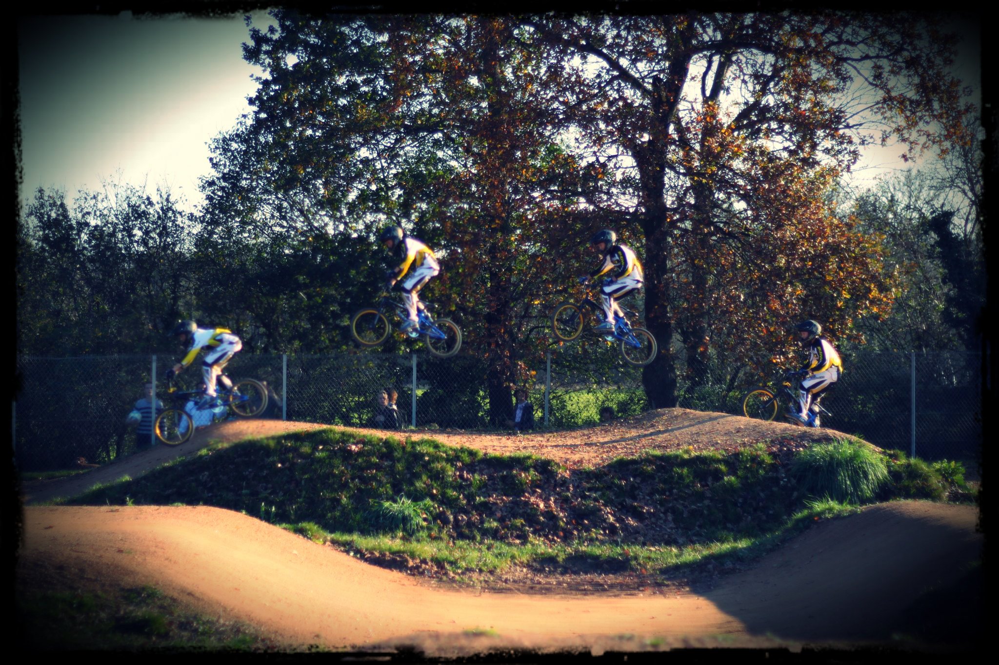 Fonds d'cran Sports - Loisirs BMX JUMP !!