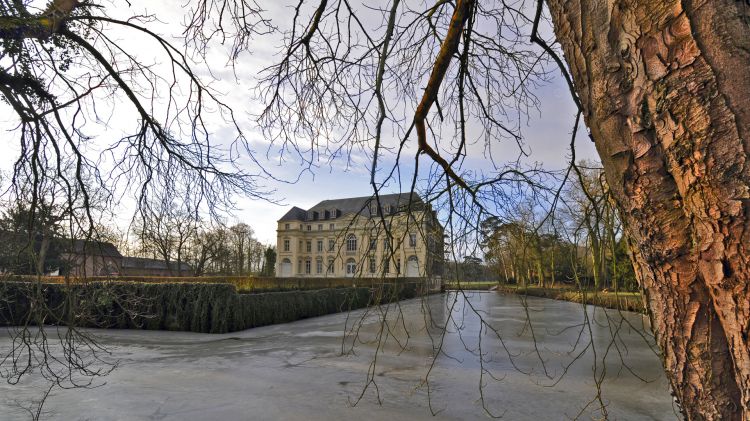 Fonds d'cran Constructions et architecture Chteaux - Palais Le chteau d'Avelin (59)