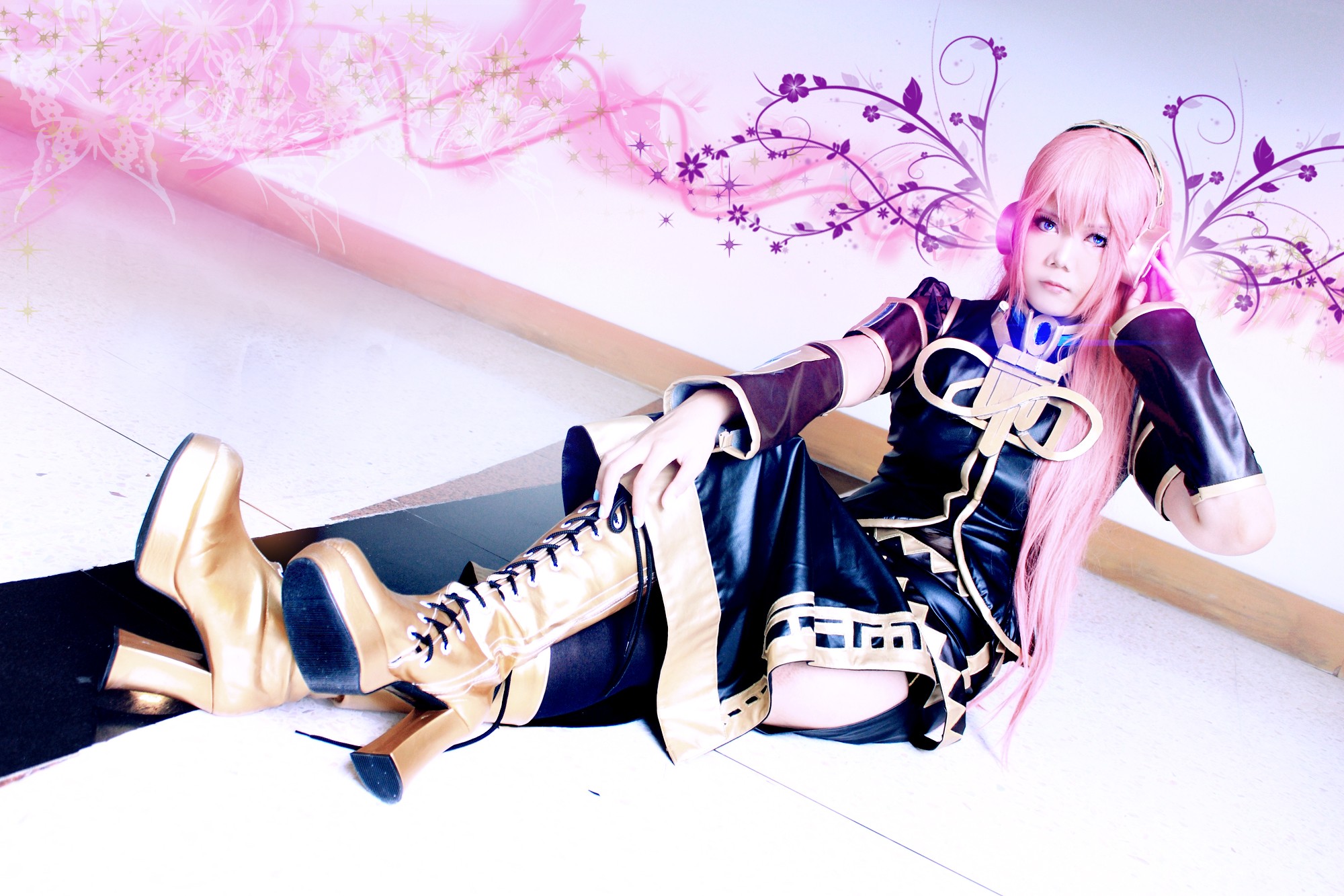 Fonds d'cran Clbrits Femme Cosplay (costumes) Megurine Luka - Vocaloid