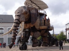  Constructions et architecture lphant Machine de l'le