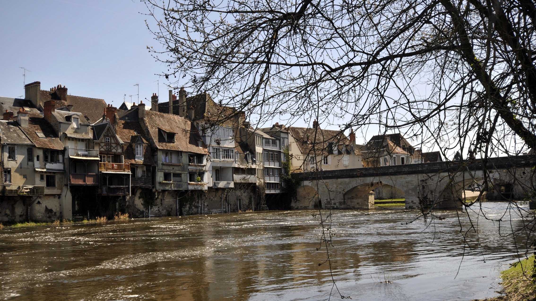 Fonds d'cran Constructions et architecture Villes - Villages La creuse