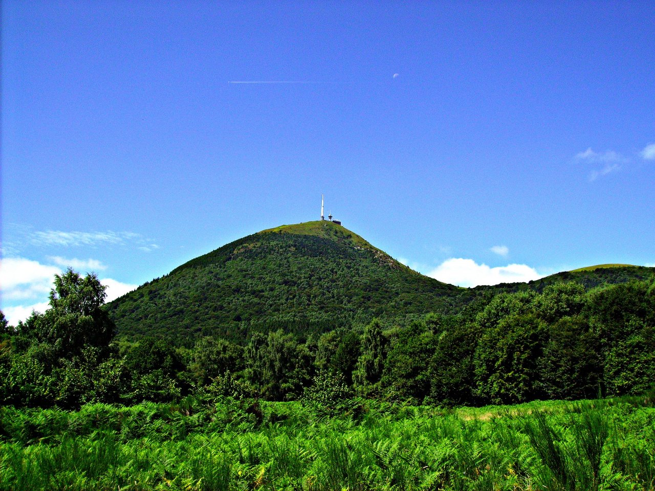 Wallpapers Nature Volcanoes puy de dome (auvergne)