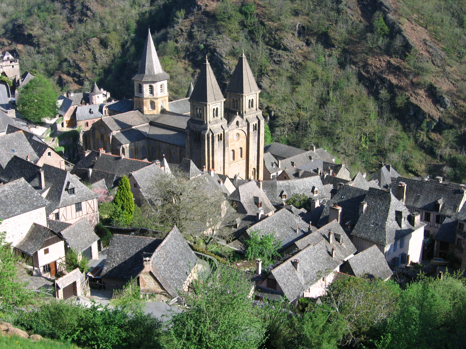 Fonds d'cran Constructions et architecture Villes - Villages petit village du lot