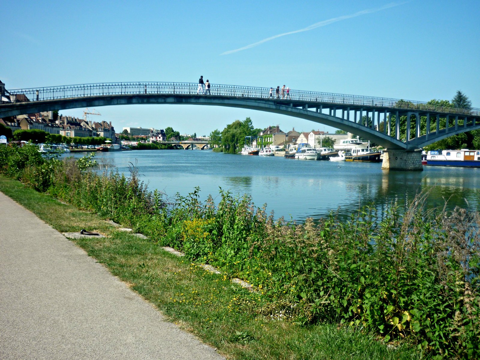 Wallpapers Trips : Europ France > Bourgogne Auxerre (Yonne)