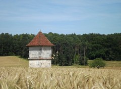  Constructions and architecture vieux pigeonnier