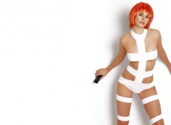  Celebrities Women Leeloo