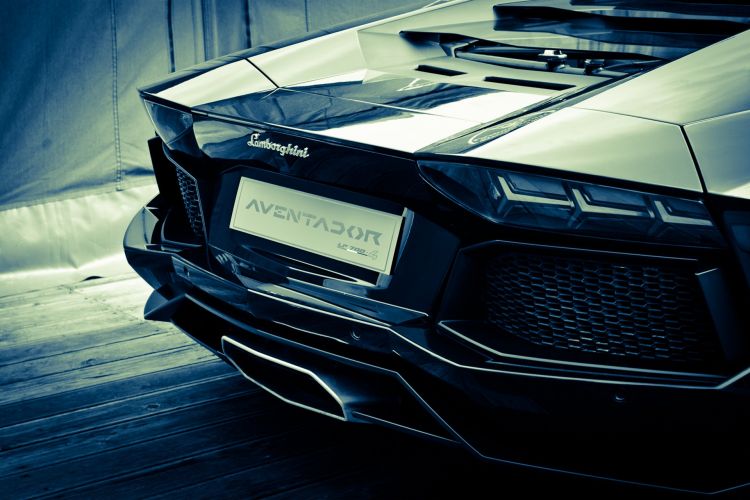 Fonds d'cran Voitures Lamborghini Aventador