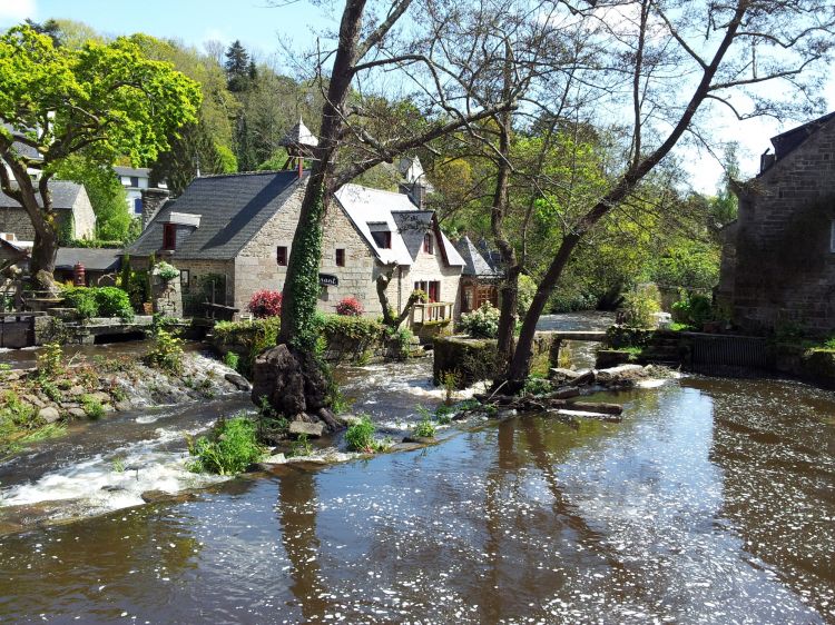 Fonds d'cran Nature Fleuves - Rivires - Torrents pont aven