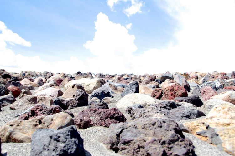 Wallpapers Nature Rocks - Stones - Sand Roches et vue sur le ciel