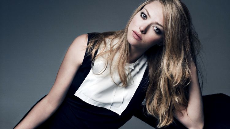 Wallpapers Celebrities Women Amanda Seyfried Wallpaper N307979