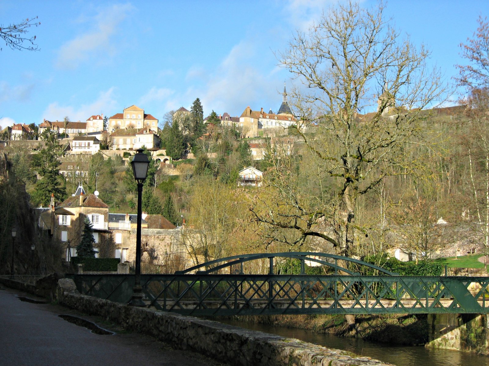 Fonds d'cran Voyages : Europe France > Bourgogne Valle du cousin - Avallon (89)