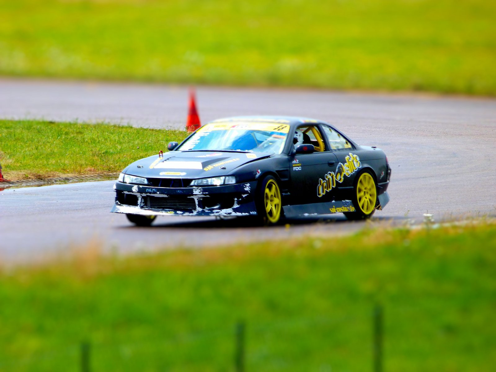 Fonds d'cran Voitures Voitures de course Session Drift  Pouilly en Auxois