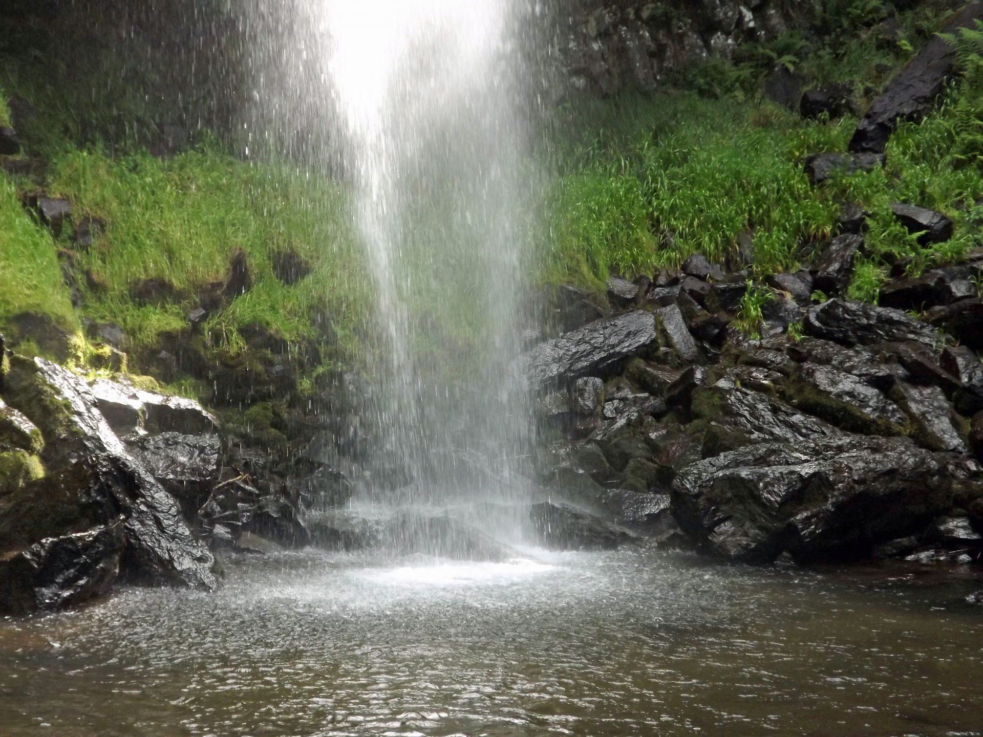 Fonds d'cran Nature Cascades - Chutes cascade de Faillitoux (cantal)