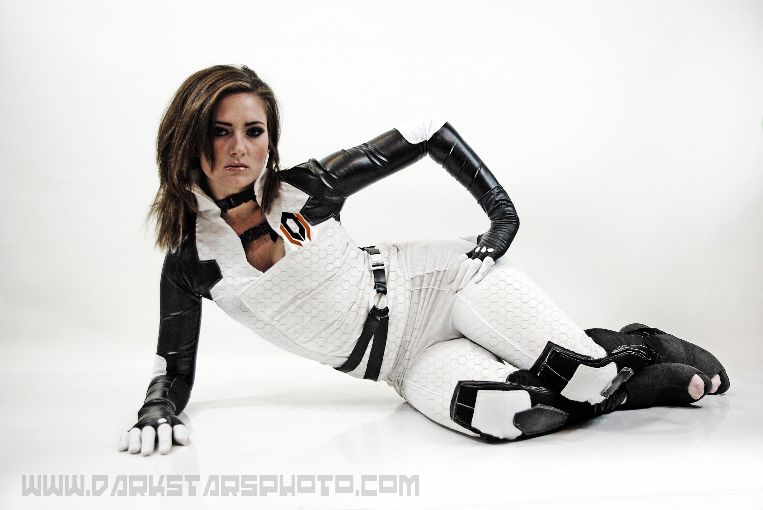 Fonds d'cran Clbrits Femme Cosplay (costumes) Miranda Lawson - Mass Effect