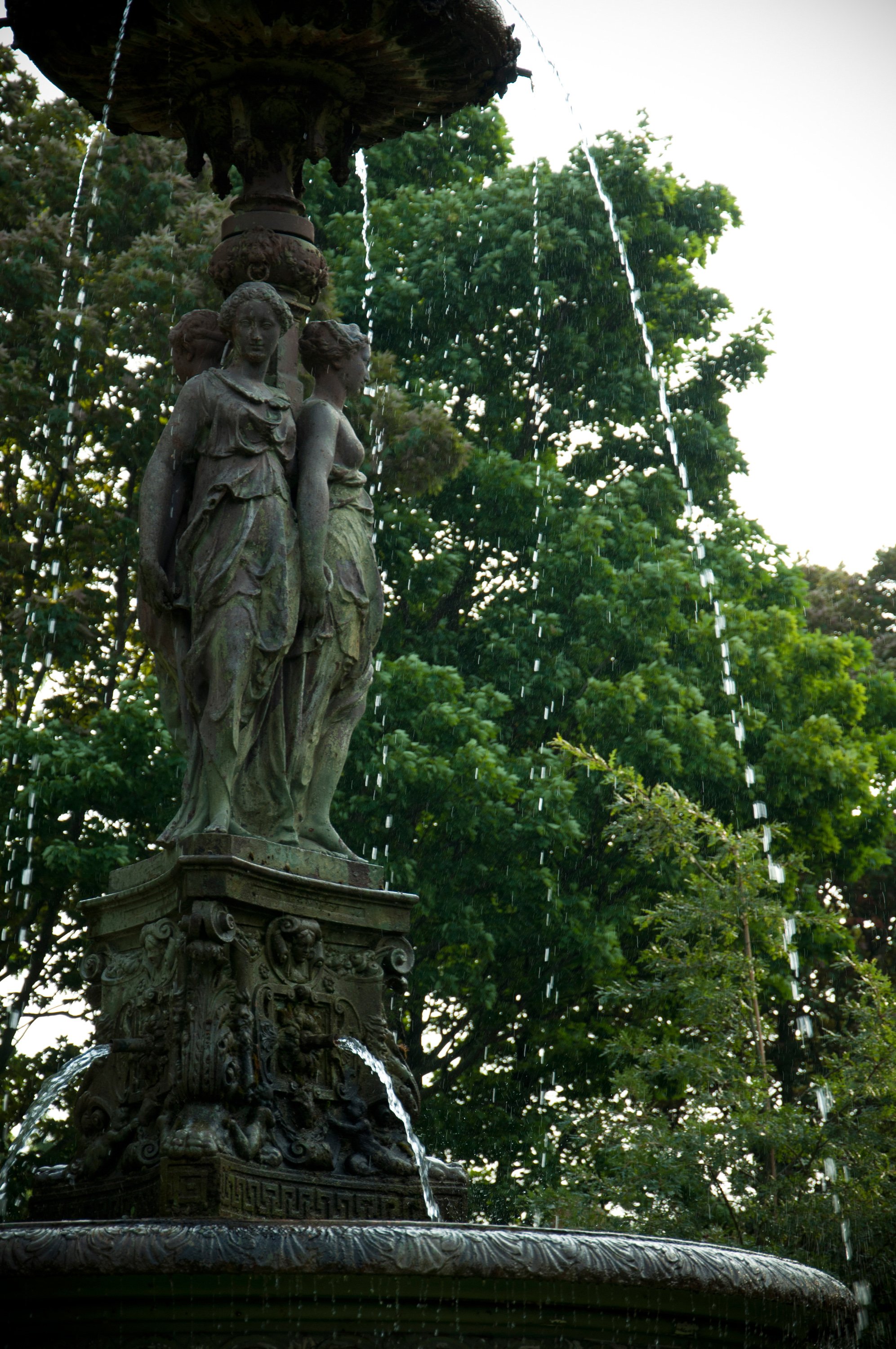 Fonds d'cran Constructions et architecture Fontaines - Jets d'eau Fontaine