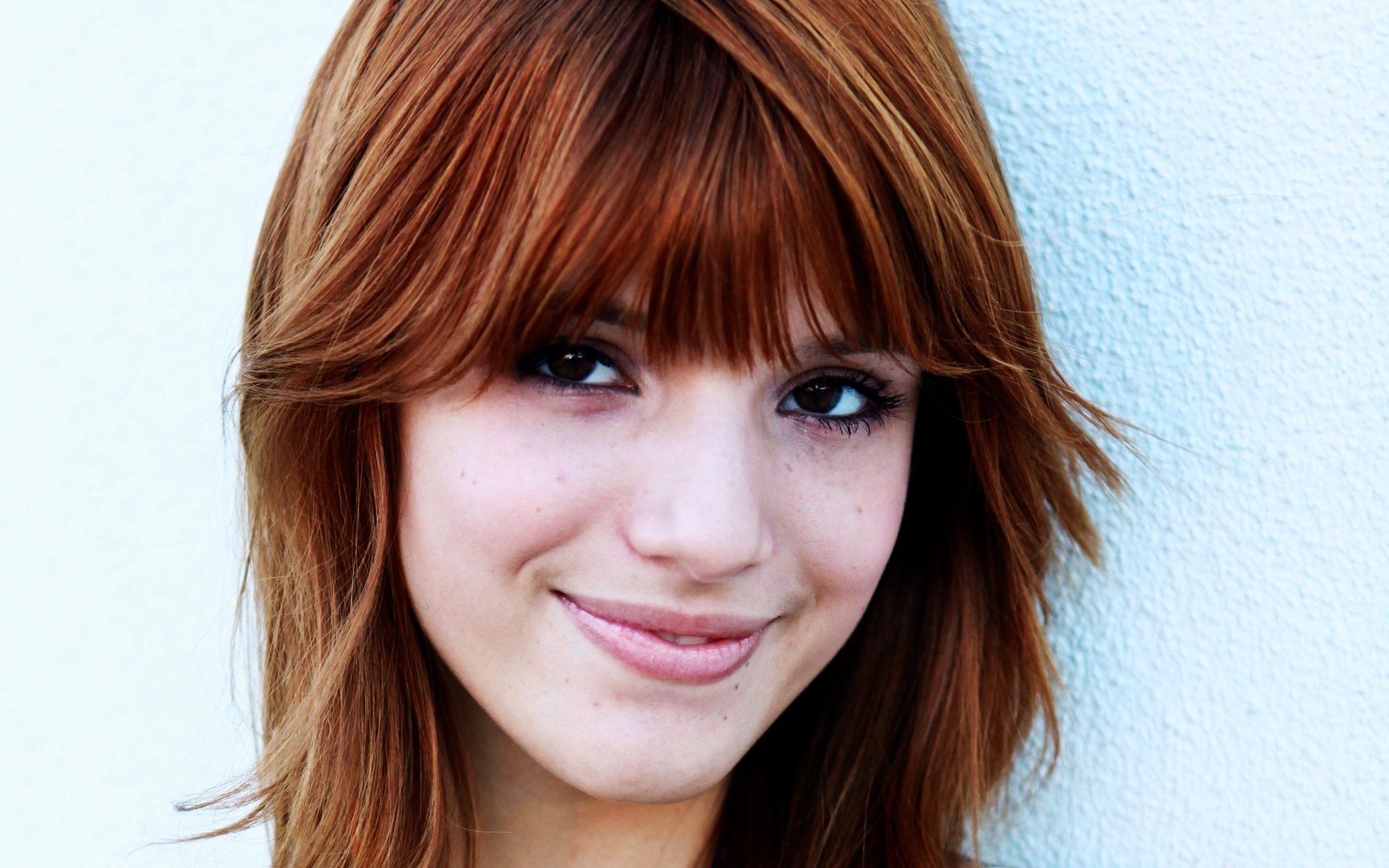 Fonds d'cran Clbrits Femme Bella Thorne 