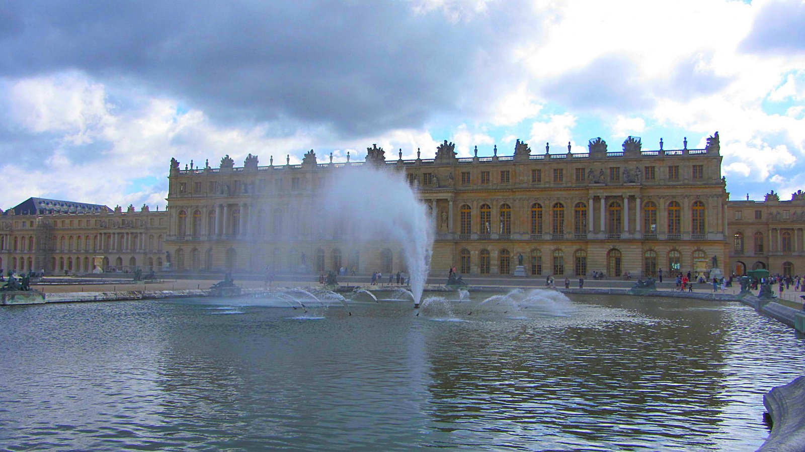 Fonds d'cran Constructions et architecture Chteaux - Palais chateau