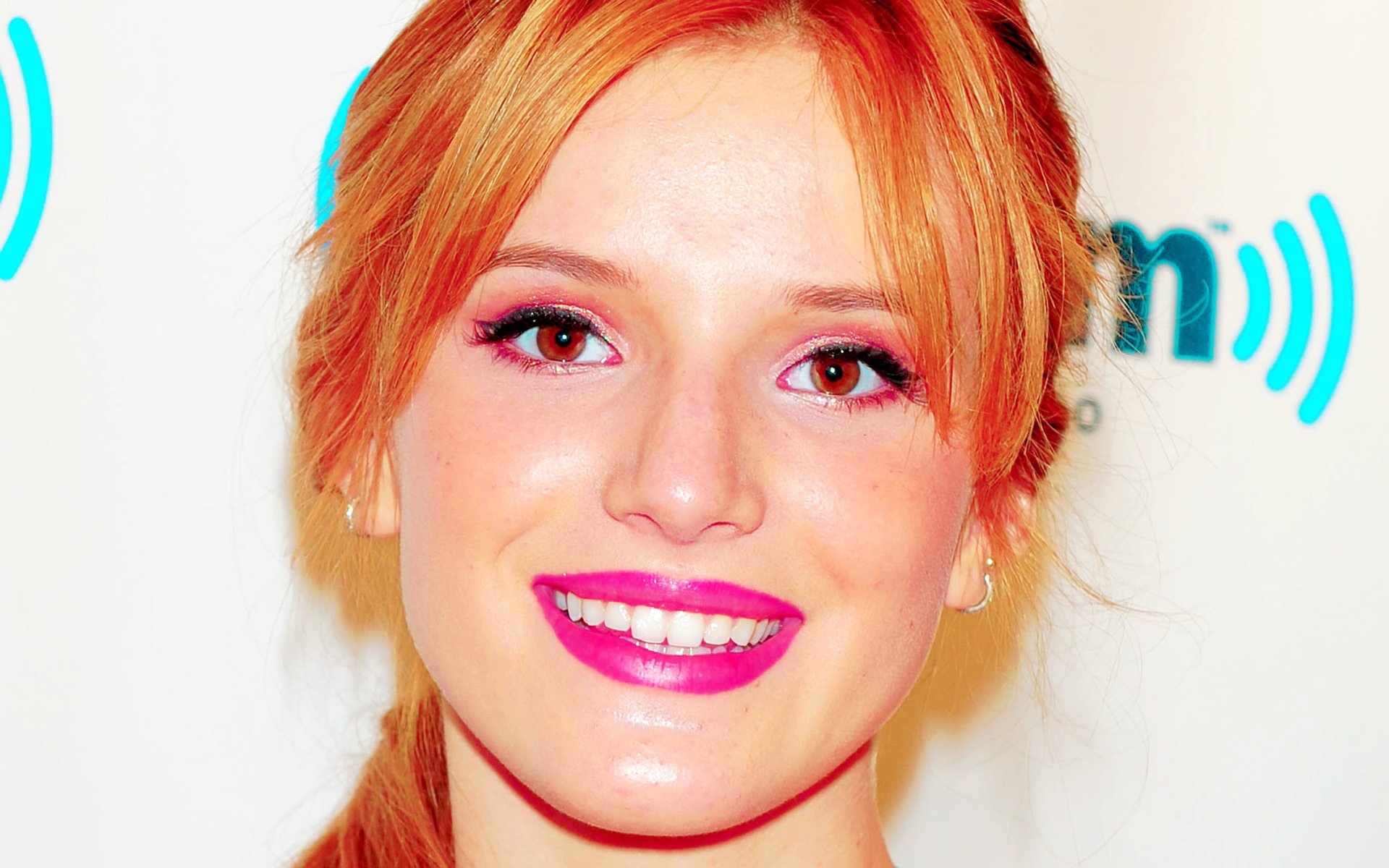 Wallpapers Celebrities Women Bella Thorne Bella Thorne