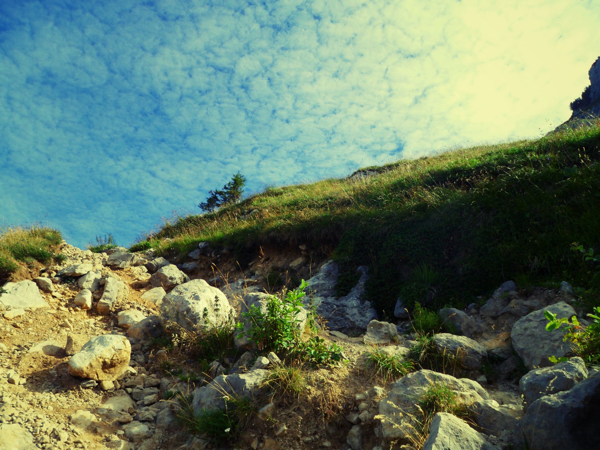 Fonds d'cran Nature Montagnes La tournette