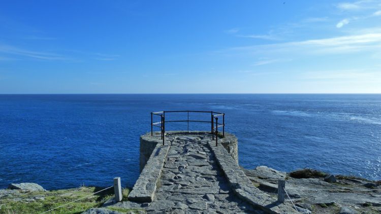 Fonds d'cran Voyages : Europe France > Bretagne Promenade au bout du monde 