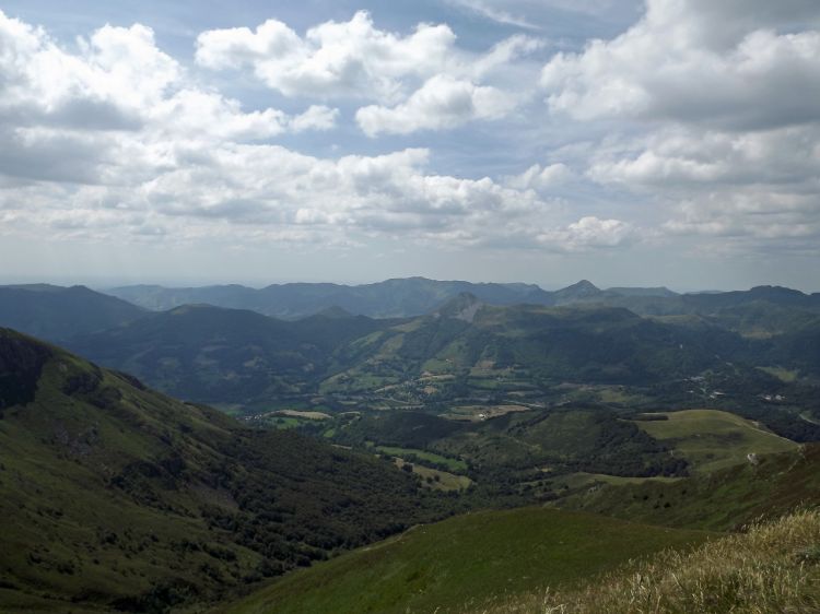 Wallpapers Nature Mountains les monts du cantal