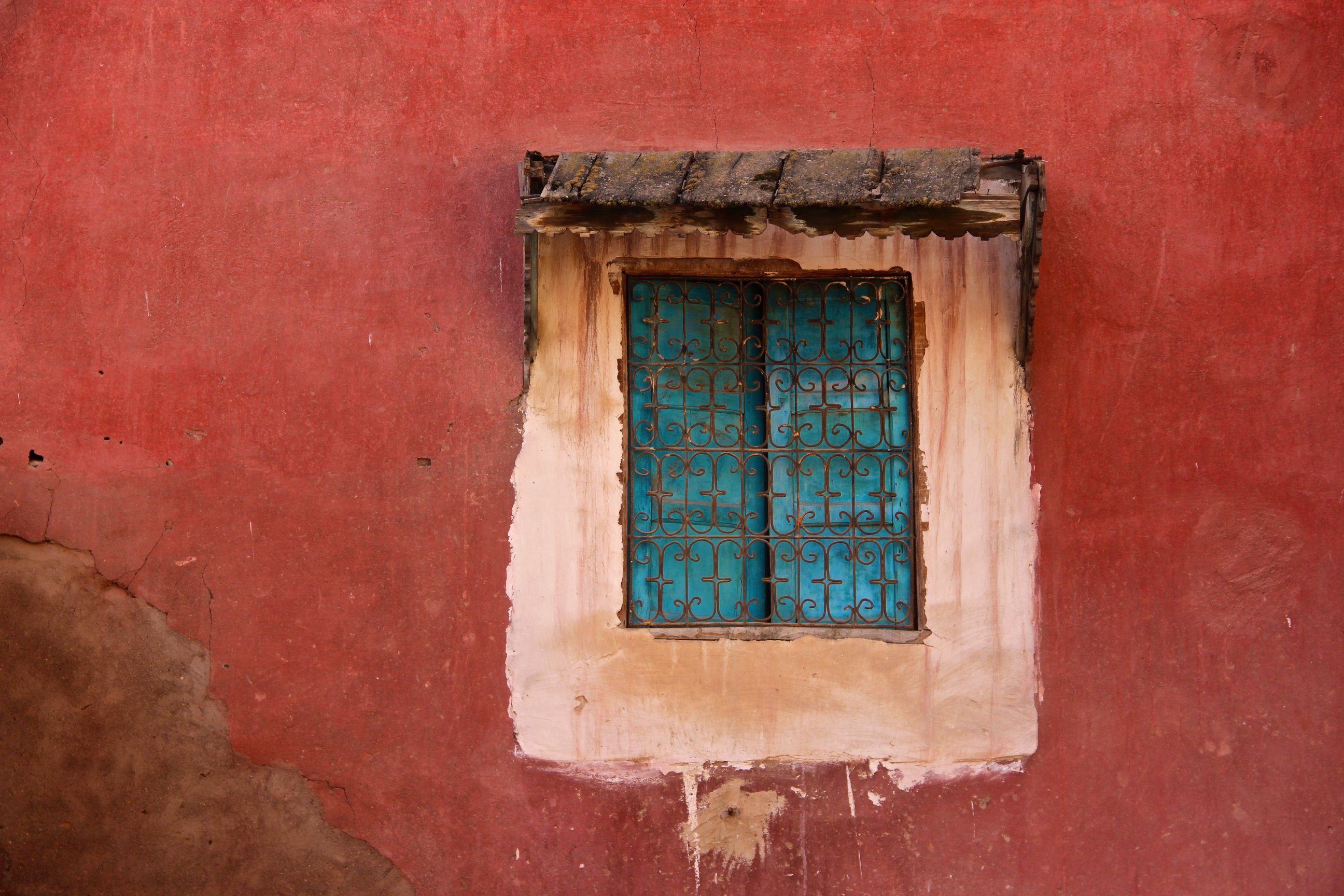 Fonds d'cran Constructions et architecture Portes - Fentres - Porches Rouge blanc bleu ...