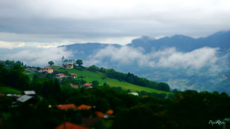 Fonds d'cran Nature Paysages Eglise du Mont-Saxonnex