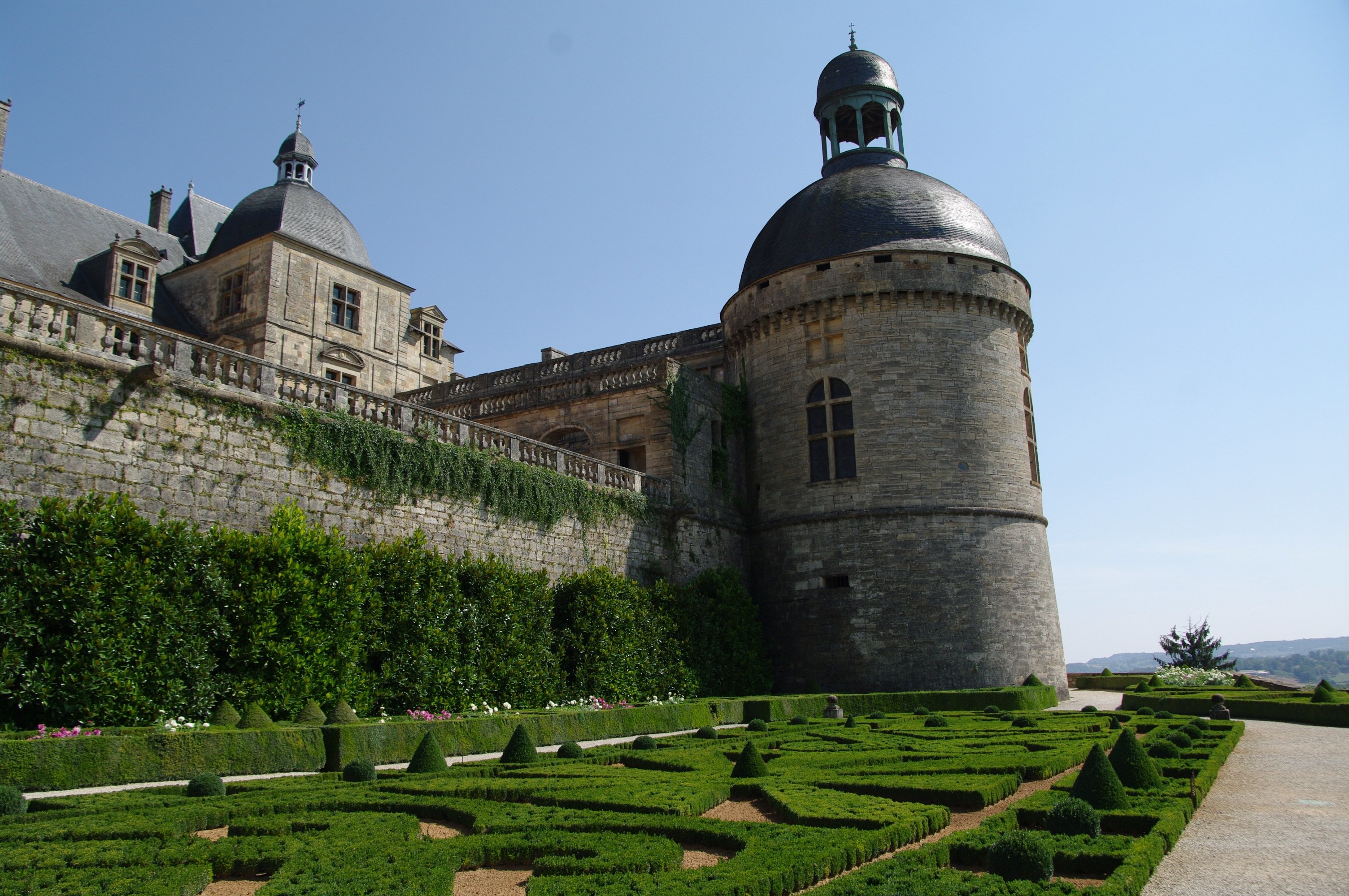 Wallpapers Constructions and architecture Castles - Palace Château de Hautefoert et ses Jardins