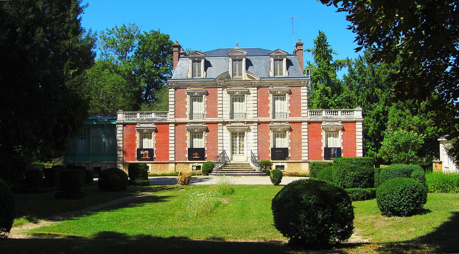 Fonds d'cran Voyages : Europe France > Bourgogne maisons