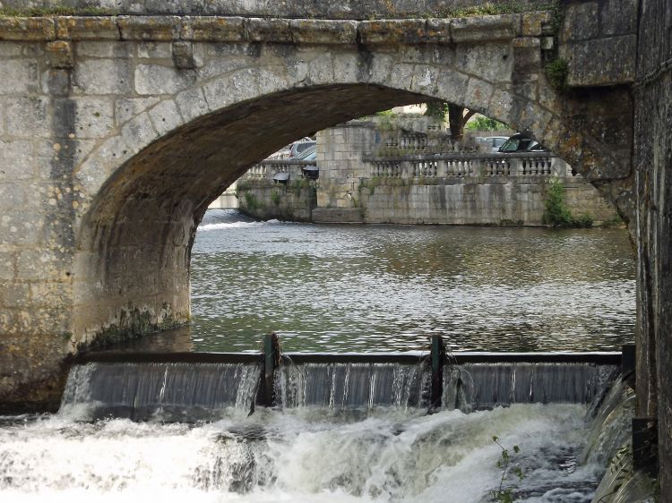 Fonds d'cran Constructions et architecture Ponts - Aqueducs vieux pont