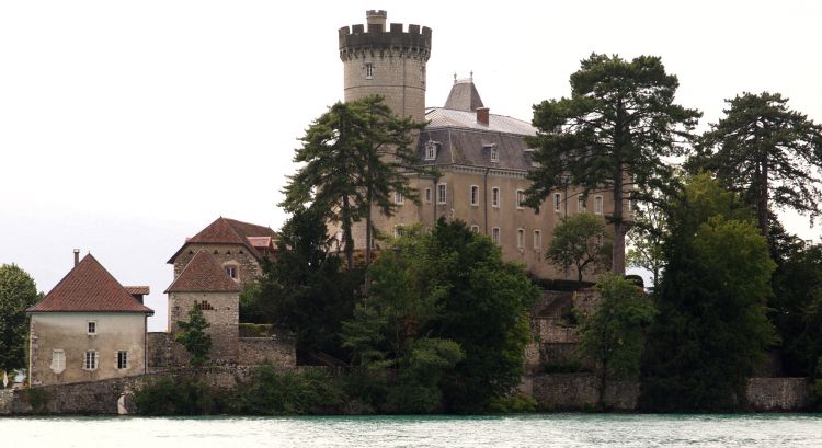 Wallpapers Constructions and architecture Castles - Palace Chteau Lac d' Annecy