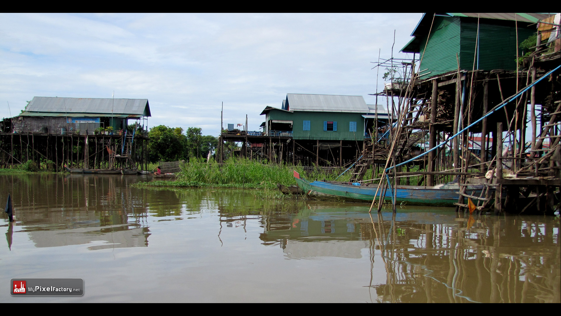 Fonds d'cran Voyages : Asie Cambodge Village Flottant de Kompong Pluck (Cambodge).