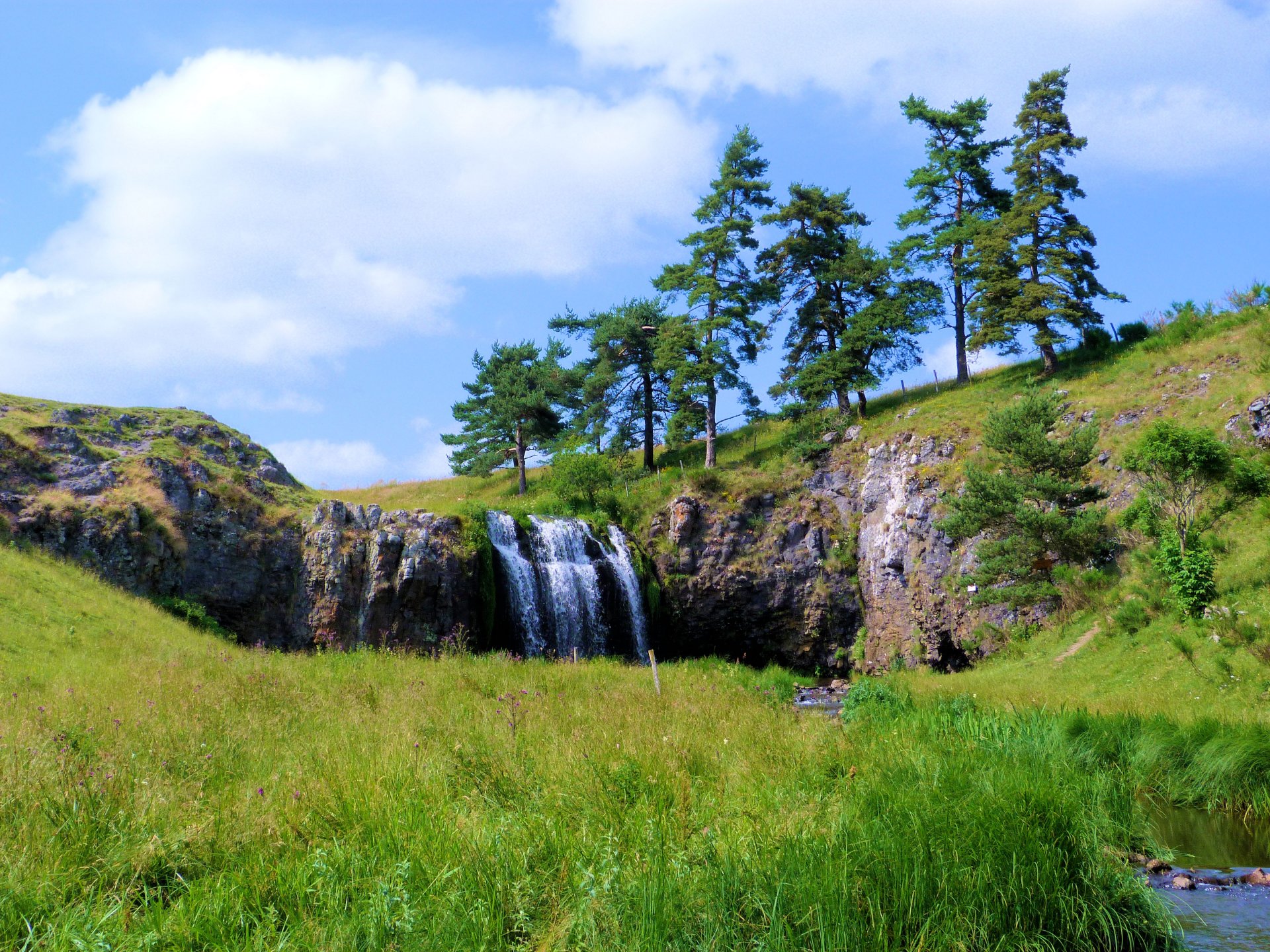 Fonds d'cran Nature Cascades - Chutes Cascade de Vdrines, Cantal