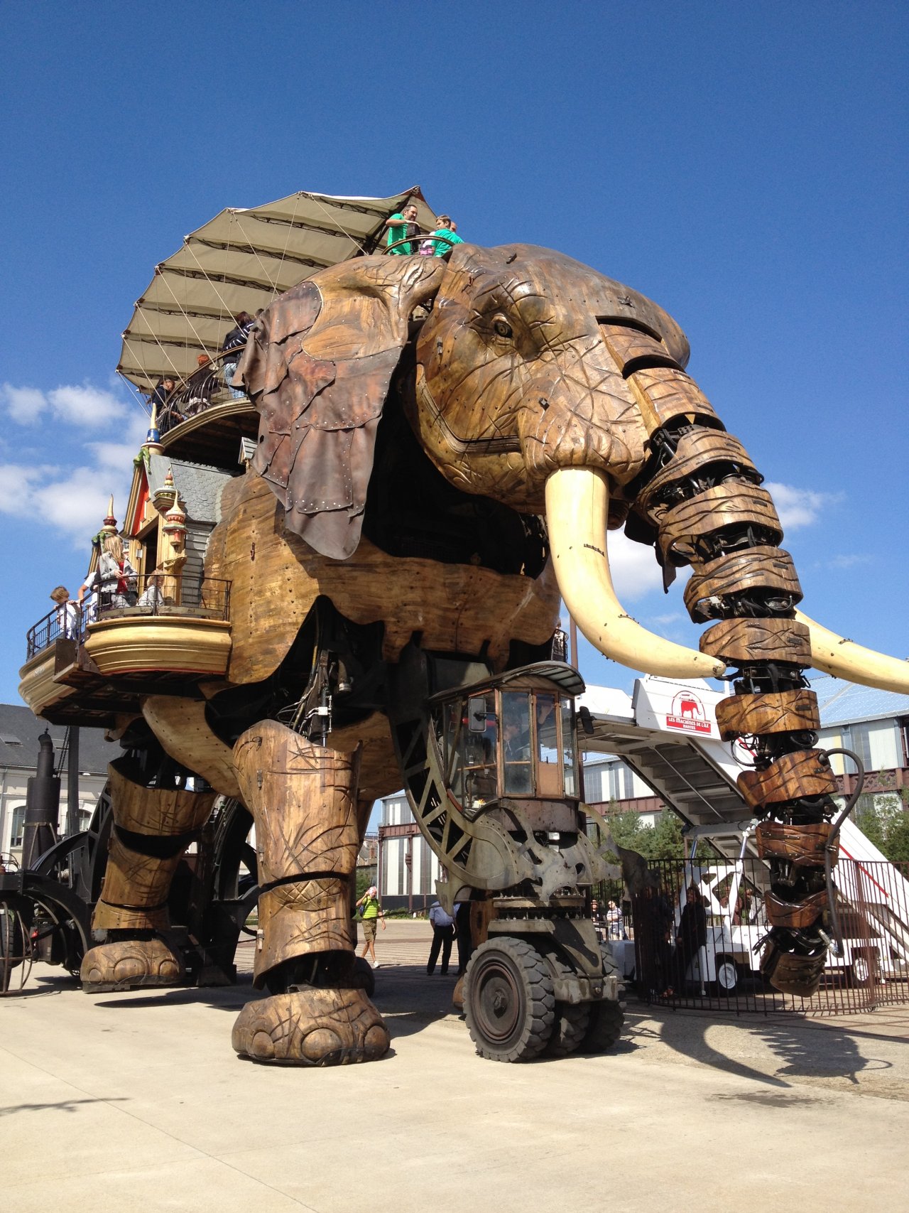 Fonds d'cran Transports divers Divers Le Grand Gant de Nantes