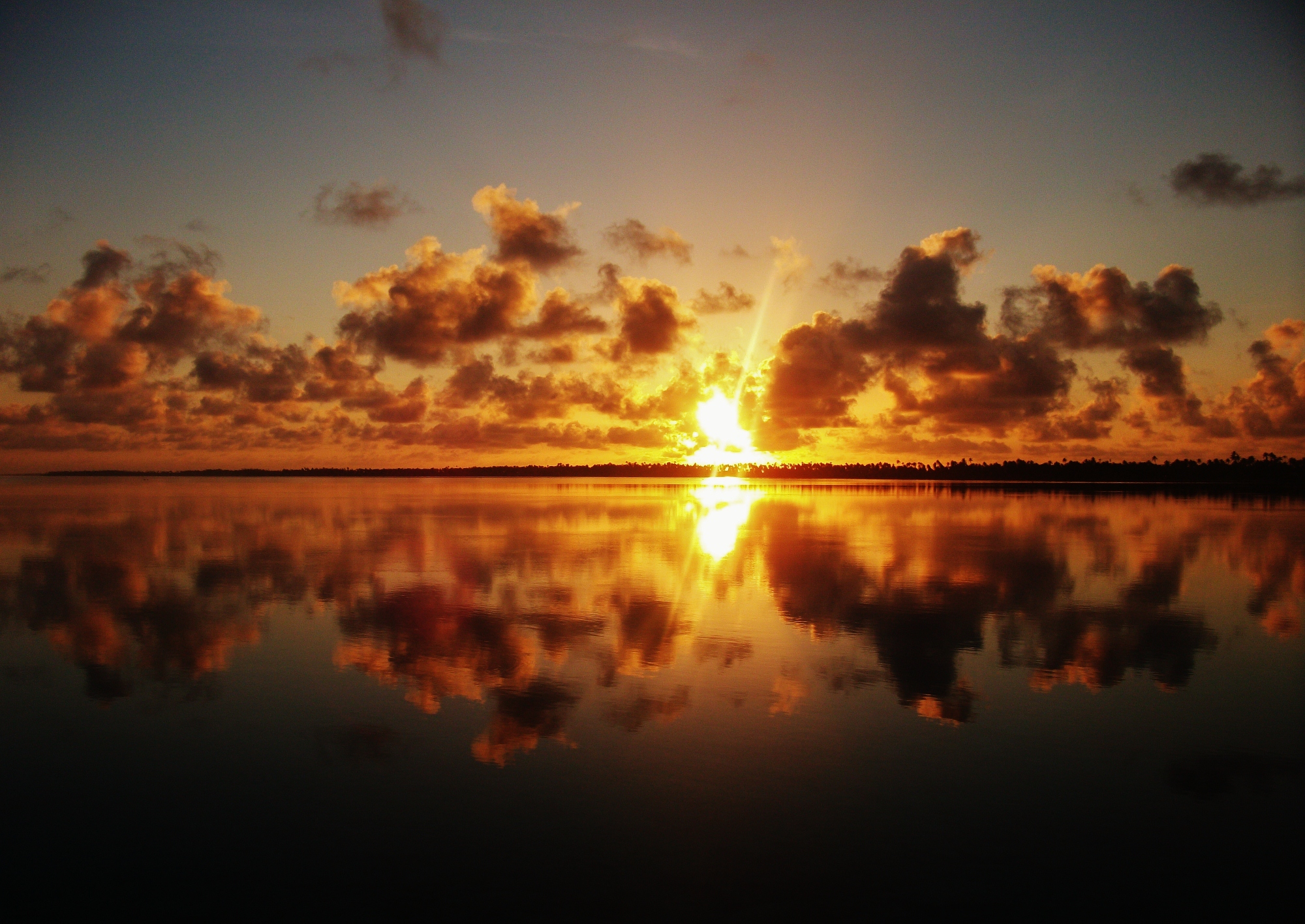 Wallpapers Nature Sunsets and sunrises Polynesian Sunset...