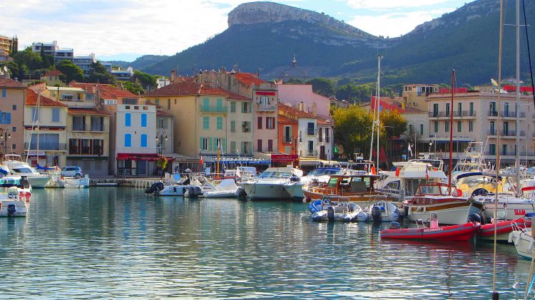 Fonds d'cran Voyages : Europe France > Provence-Alpes-Cte d'Azur Cassis