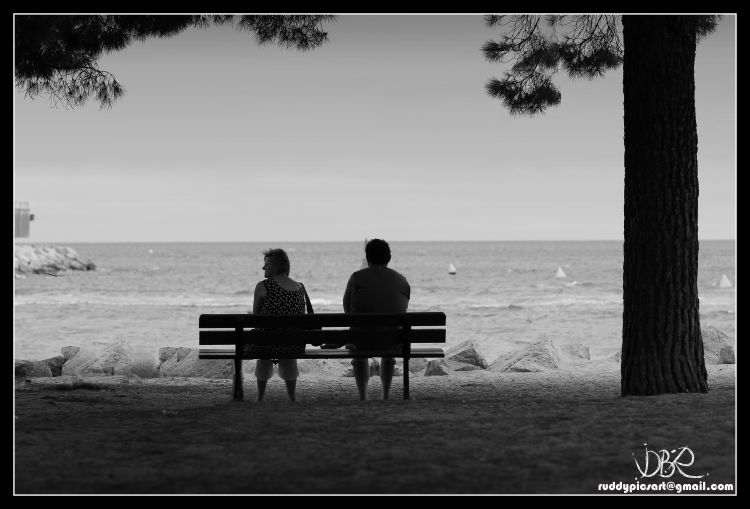 Fonds d'cran Hommes - Evnements Scnes de vie Bord de mer