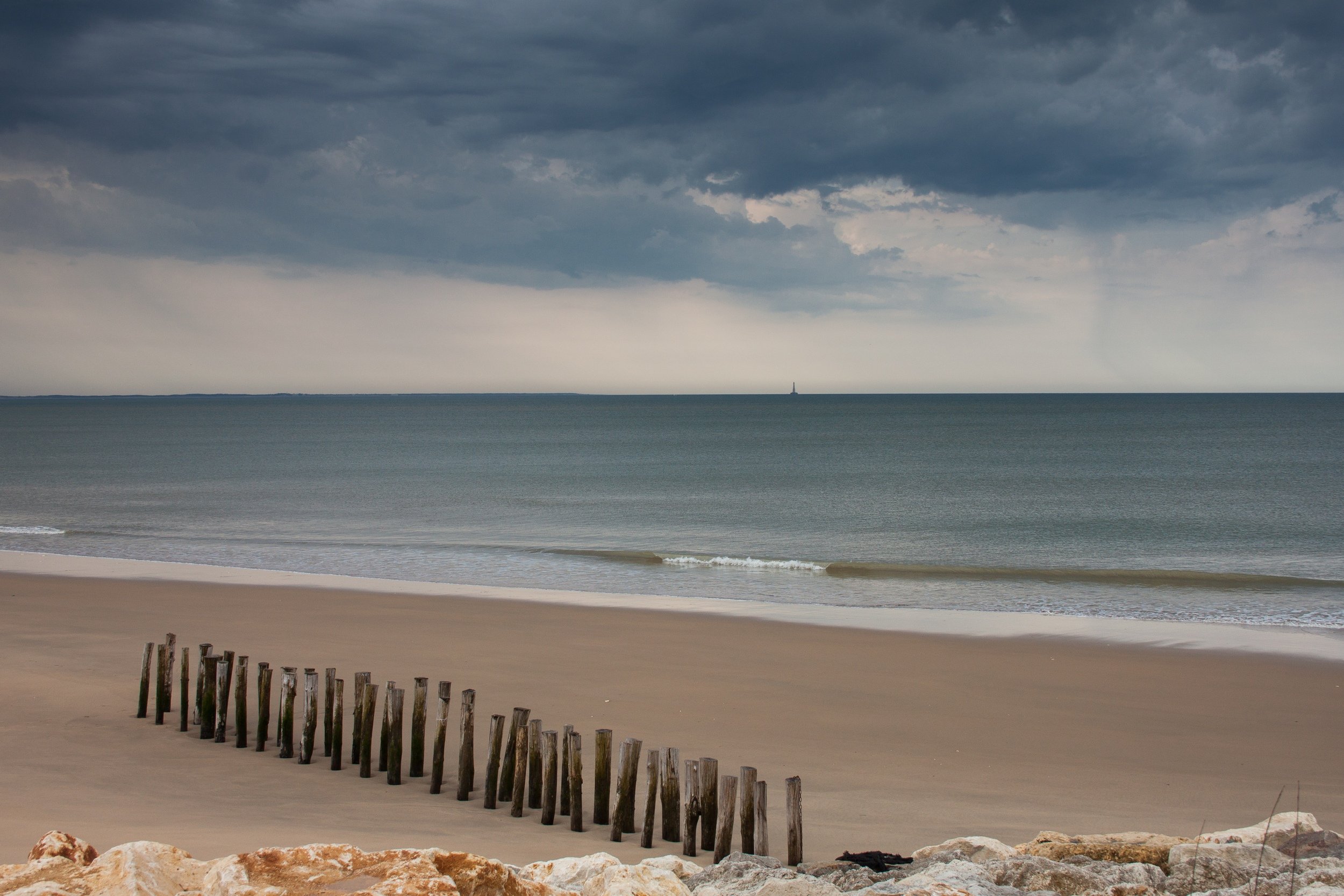 Fonds d'cran Nature Mers - Ocans - Plages la plage abandonne